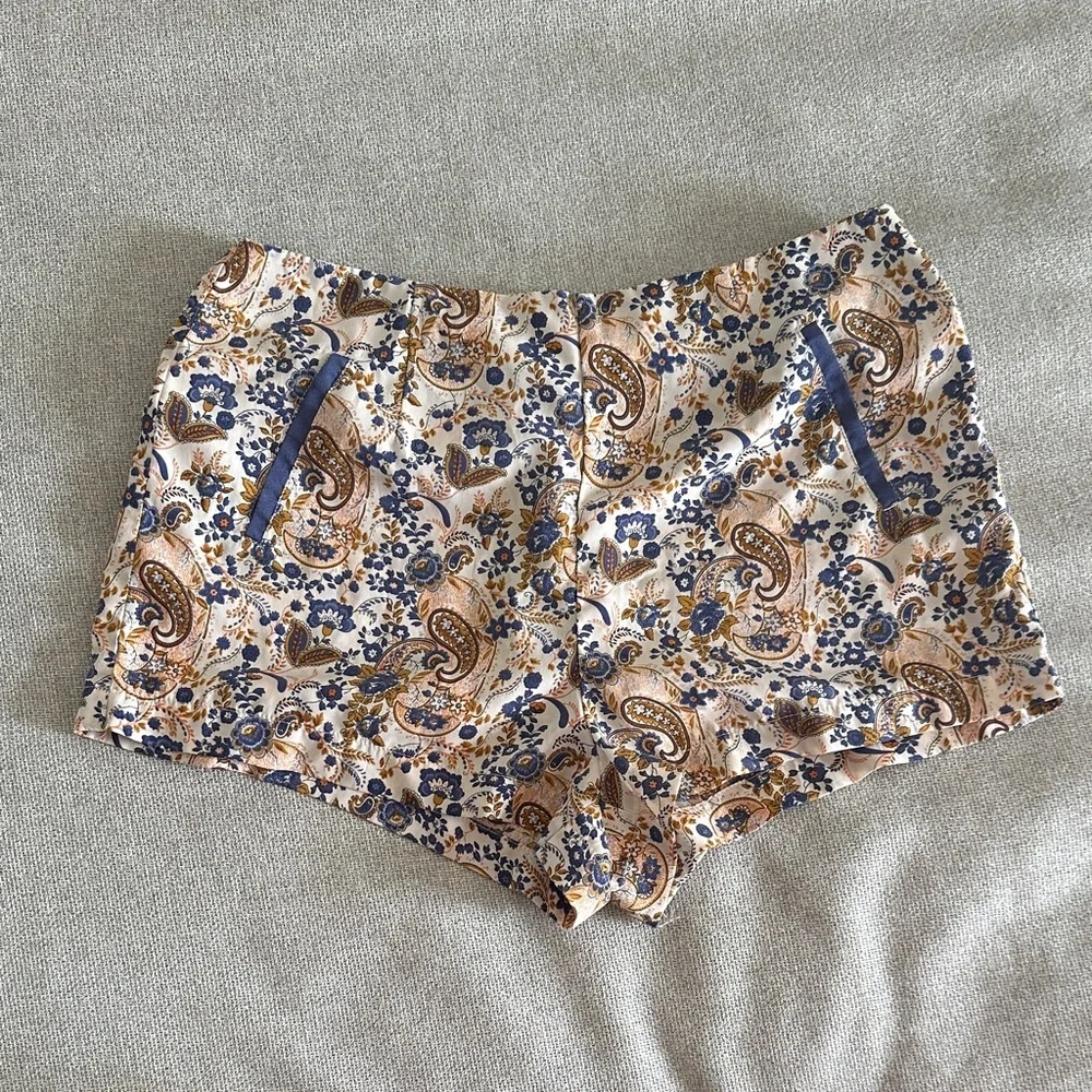 Paisley Print Women Shorts - Picture 1 of 7